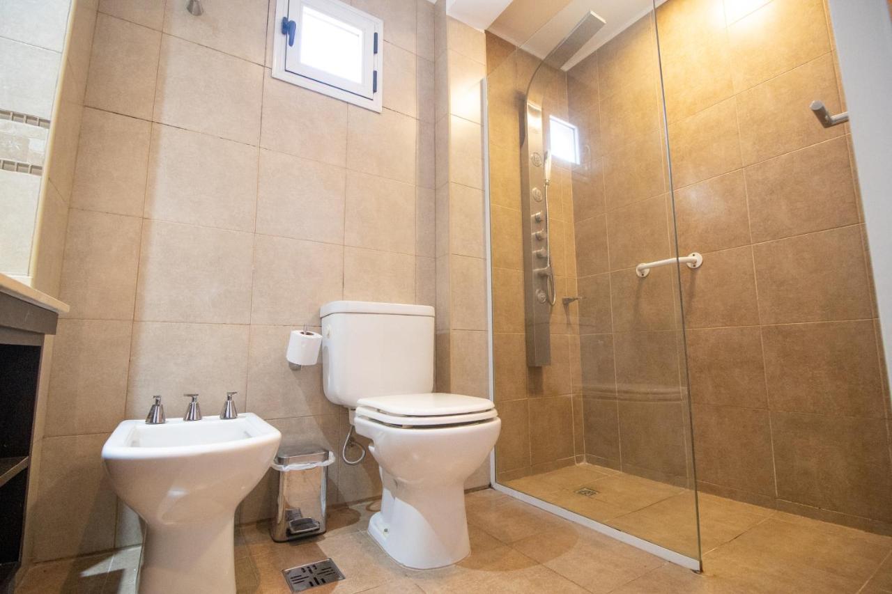 Departamento Vista Al Rio 2 Dormitorios, Dos Baños. Amplio Y Moderno Apartamento